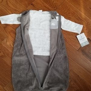NWT - Terry sleeper & tshirt